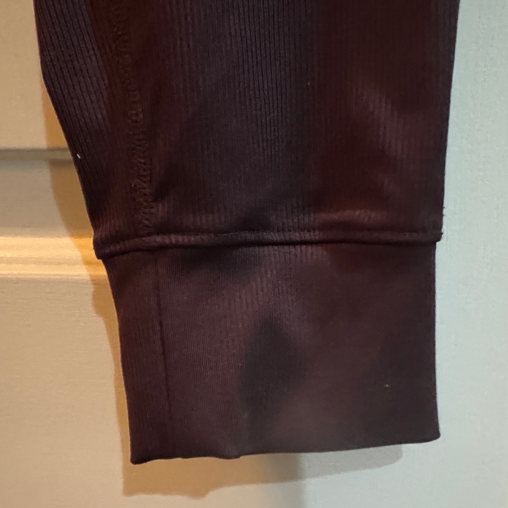Comfortable High Rise  Joggers. - Picture 4 of 5